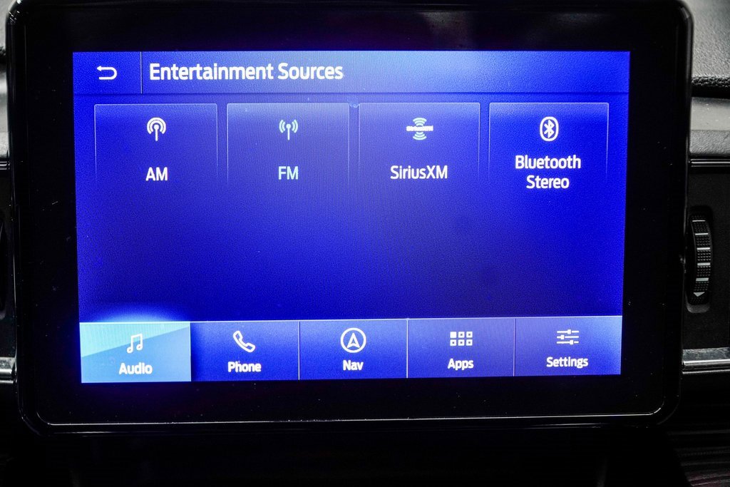 Used 2022 Ford Explorer Limited w/ Equipment Group 301A image 24