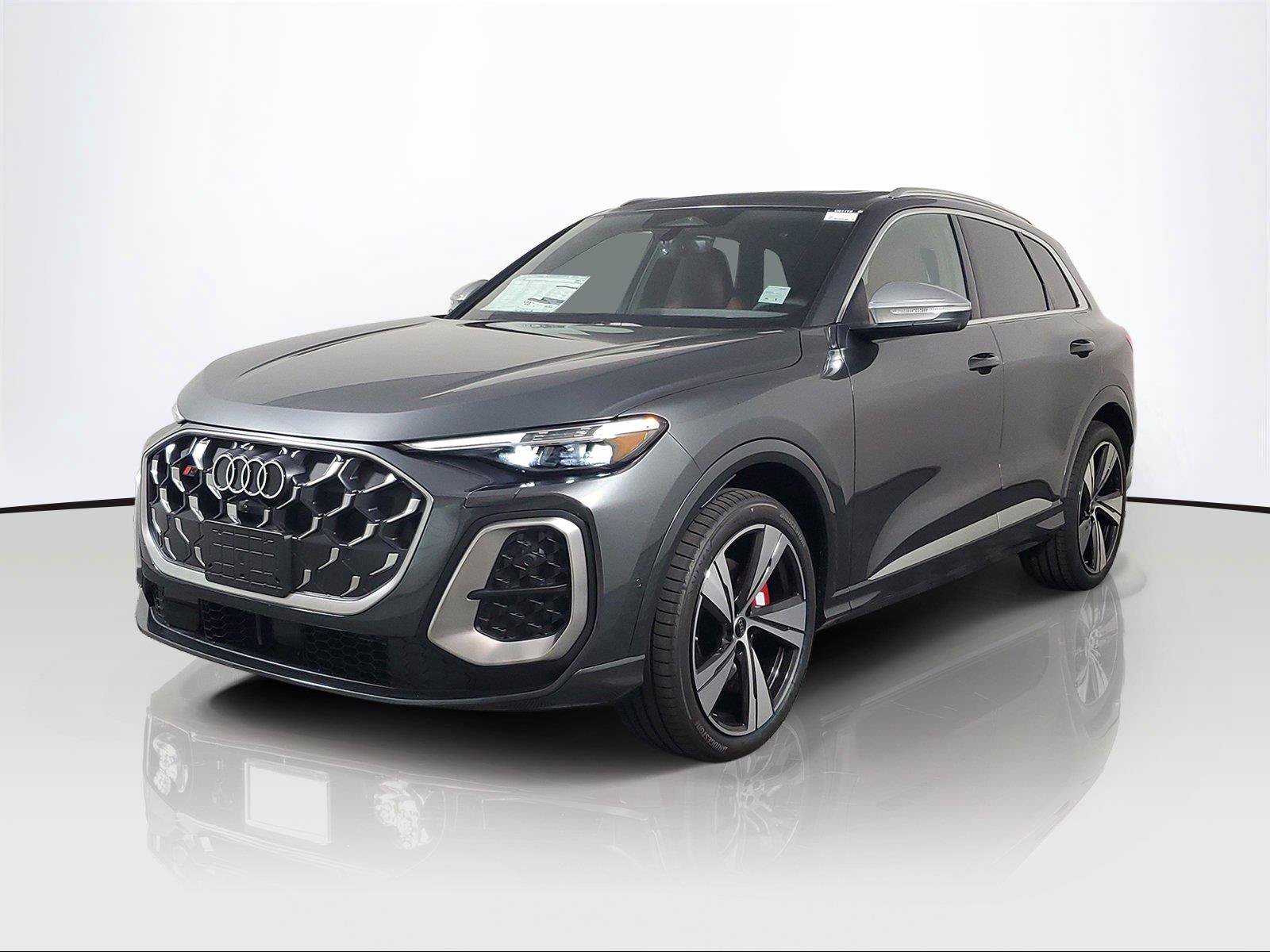 New 2026 Audi SQ5 Prestige AWD/4WD image 3