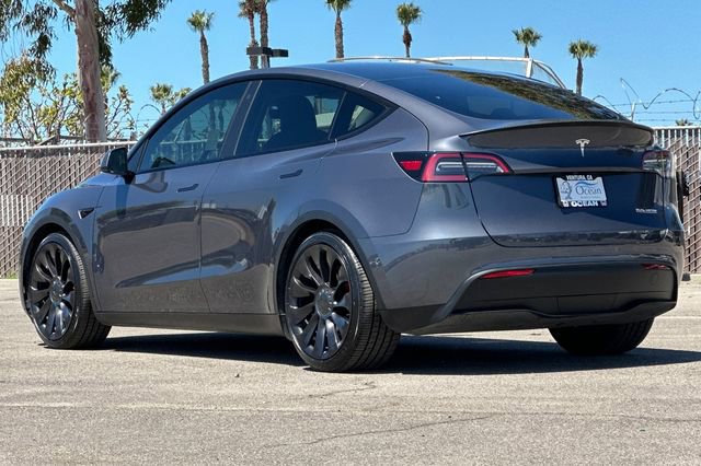 Used 2022 Tesla Model Y Performance AWD/4WD image 6