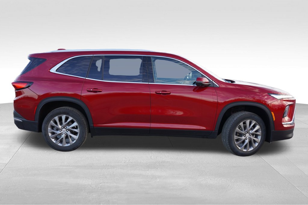 Certified 2026 Buick Enclave Preferred AWD/4WD image 3