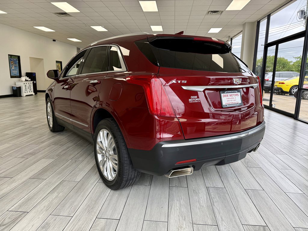 Used 2017 Cadillac XT5 Premium Luxury FWD image 7