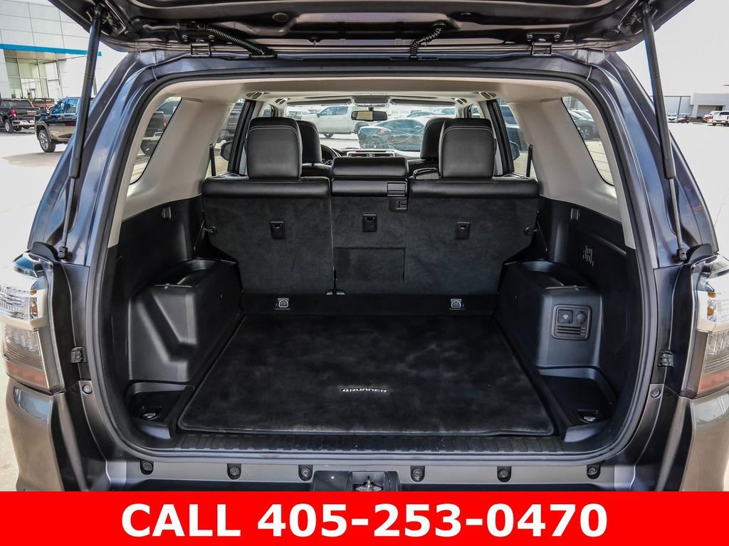 Used 2015 Toyota 4Runner Limited AWD/4WD image 13