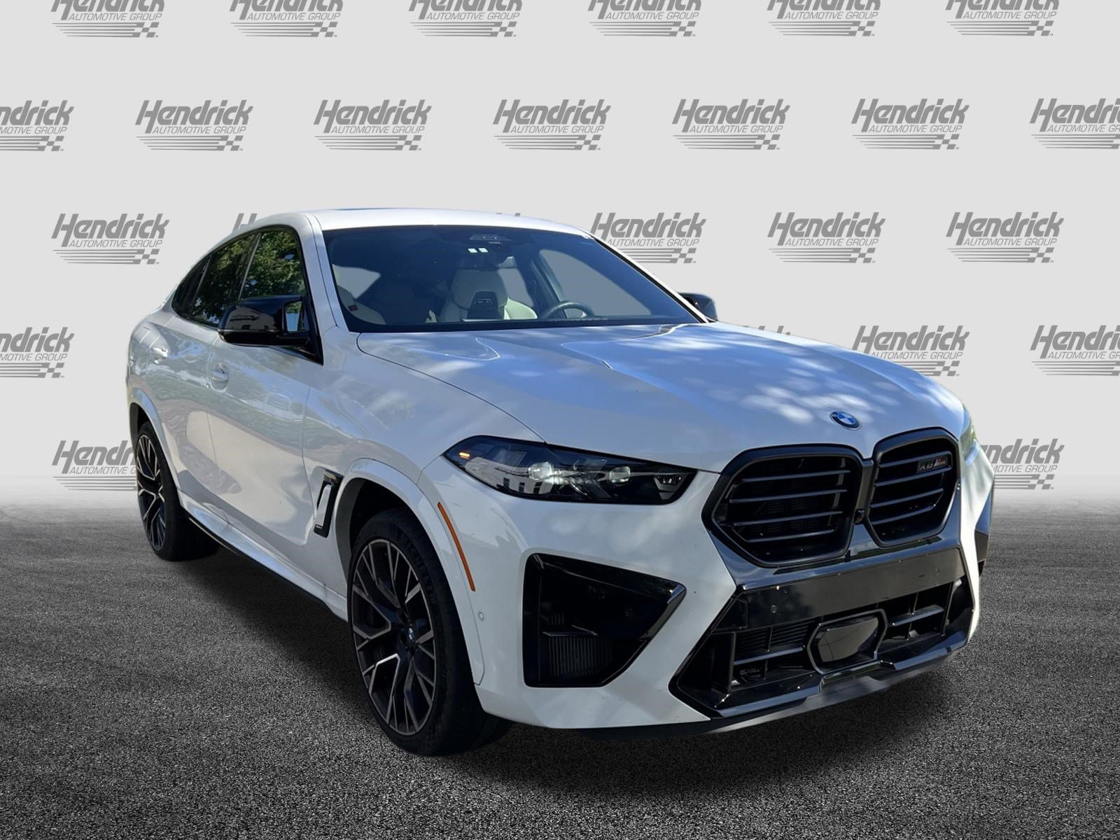 Used 2025 BMW X6 M Competition w/ Executive Package AWD/4WD image 2