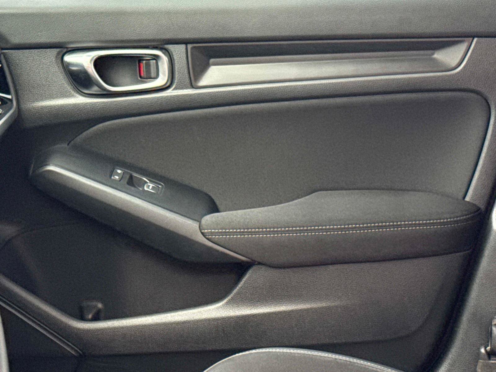 Certified 2024 Honda Civic Sport image 19