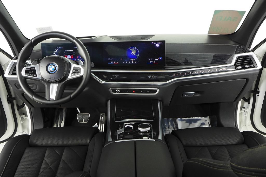 Used 2024 BMW X5 xDrive50e w/ M Sport Package AWD/4WD image 25