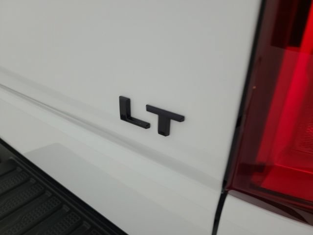 Used 2026 Chevrolet Silverado 1500 LT Trail Boss w/ Convenience Package II AWD/4WD image 8