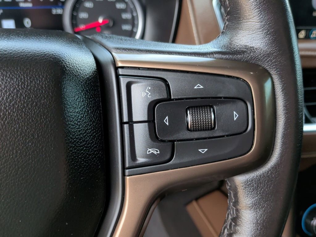 Used 2021 Chevrolet Tahoe High Country w/ Premium Package RWD image 20