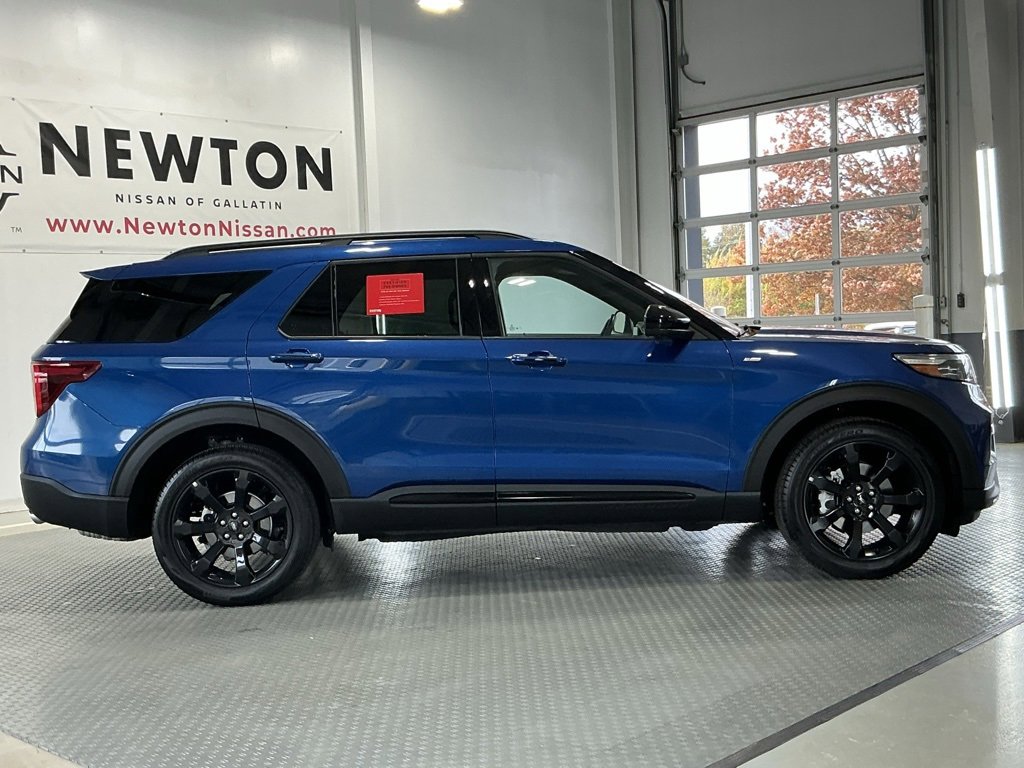 Used 2023 Ford Explorer ST-Line image 60