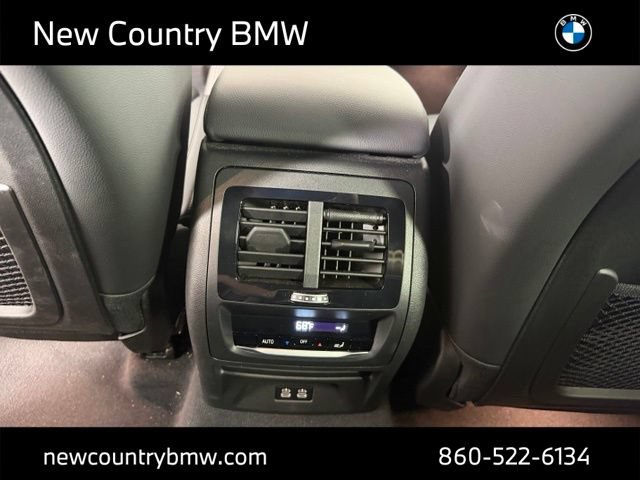 Used 2025 BMW X4 xDrive30i AWD/4WD image 25