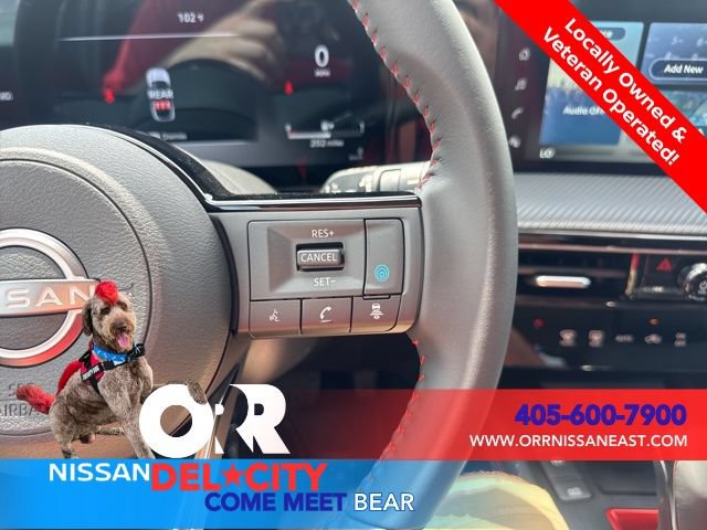 New 2025 Nissan Kicks SR FWD image 18