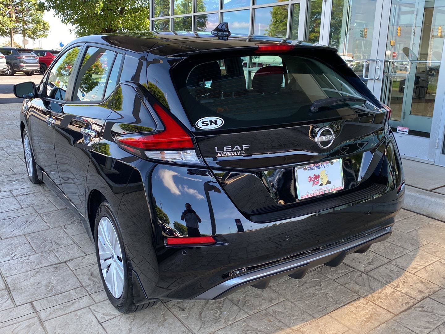 Certified 2023 Nissan Leaf S FWD image 5