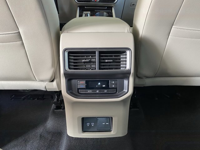 New 2026 Volkswagen Atlas SE AWD/4WD image 36