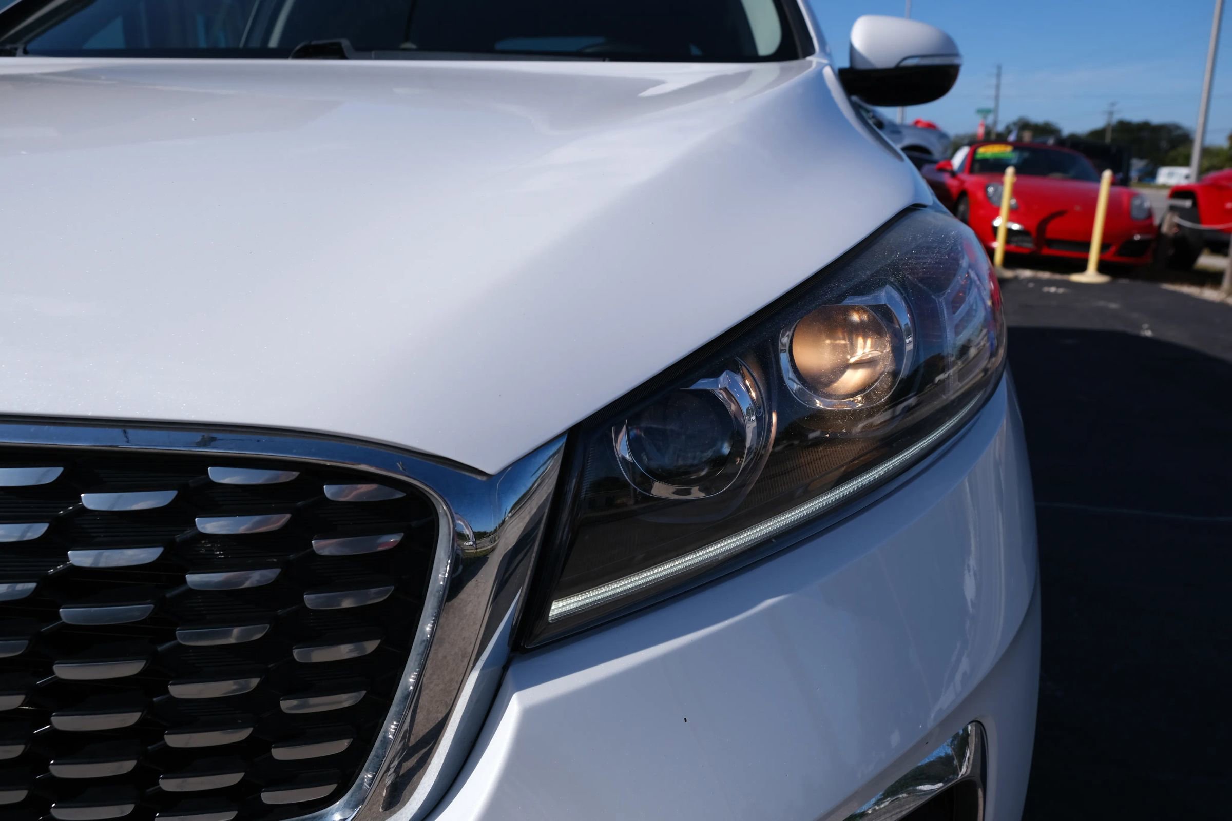 Used 2019 Kia Sorento SX image 9