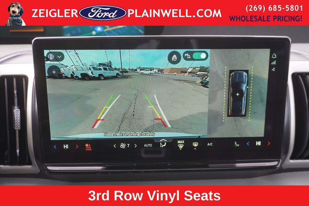 Used 2025 Ford Expedition Active image 22