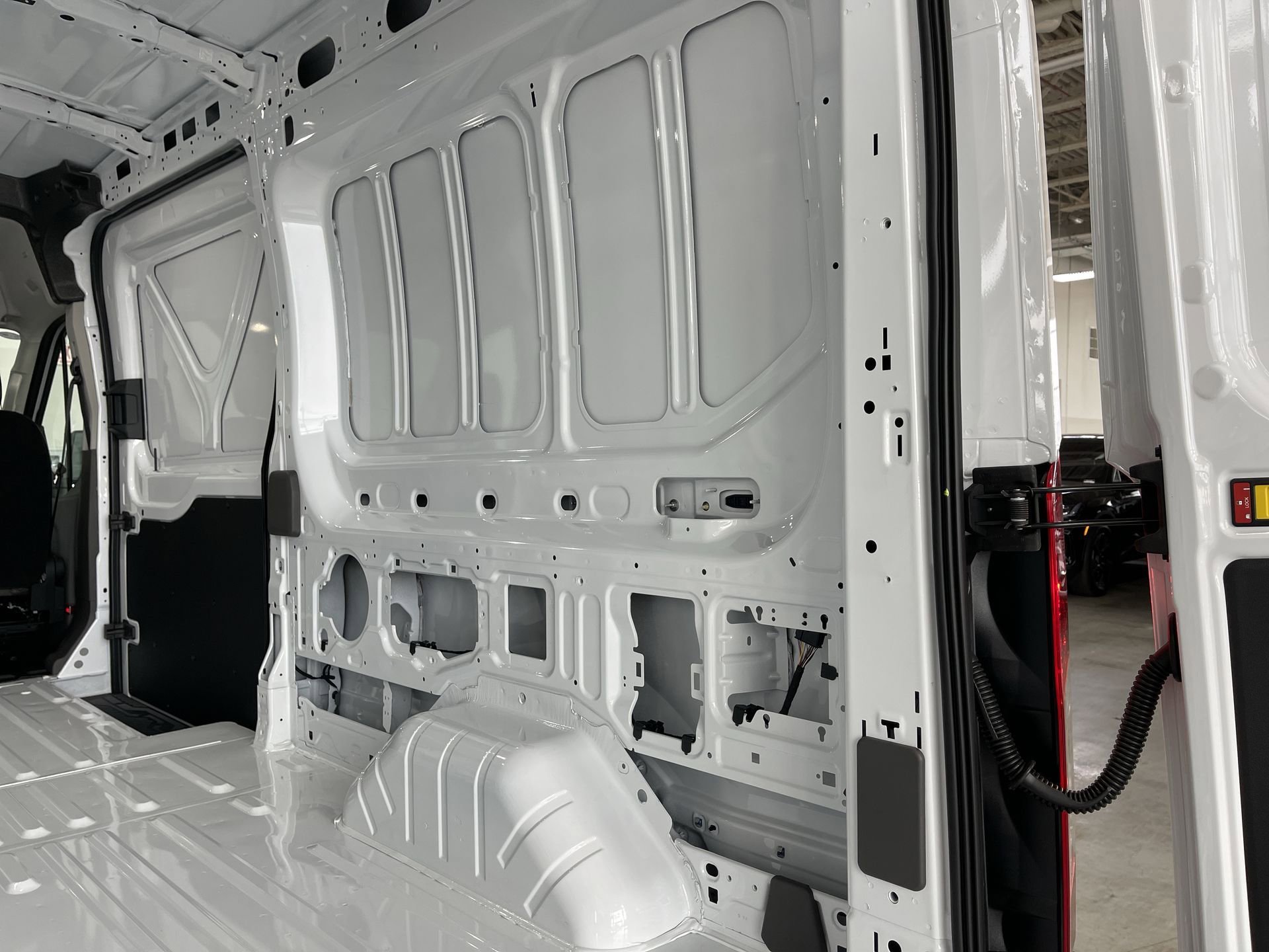 New 2024 Ford Transit 250 148 Medium Roof image 36