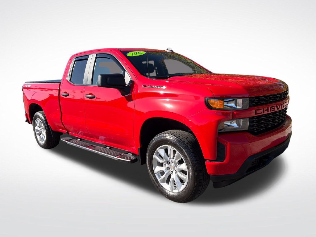 Used 2022 Chevrolet Silverado 1500 Custom w/ LPO, Dark Essentials Package AWD/4WD image 8