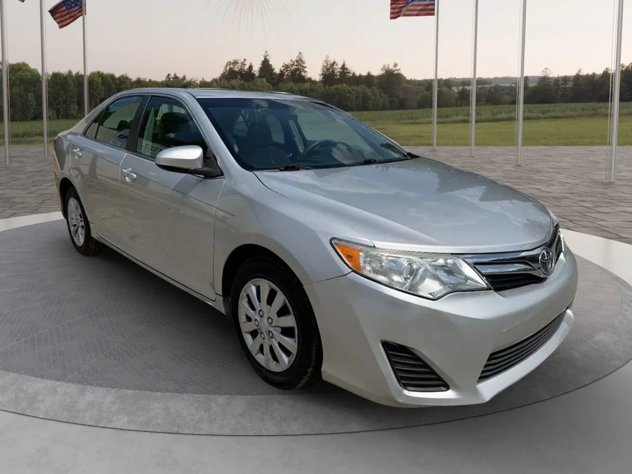 Used 2012 Toyota Camry LE FWD image 7