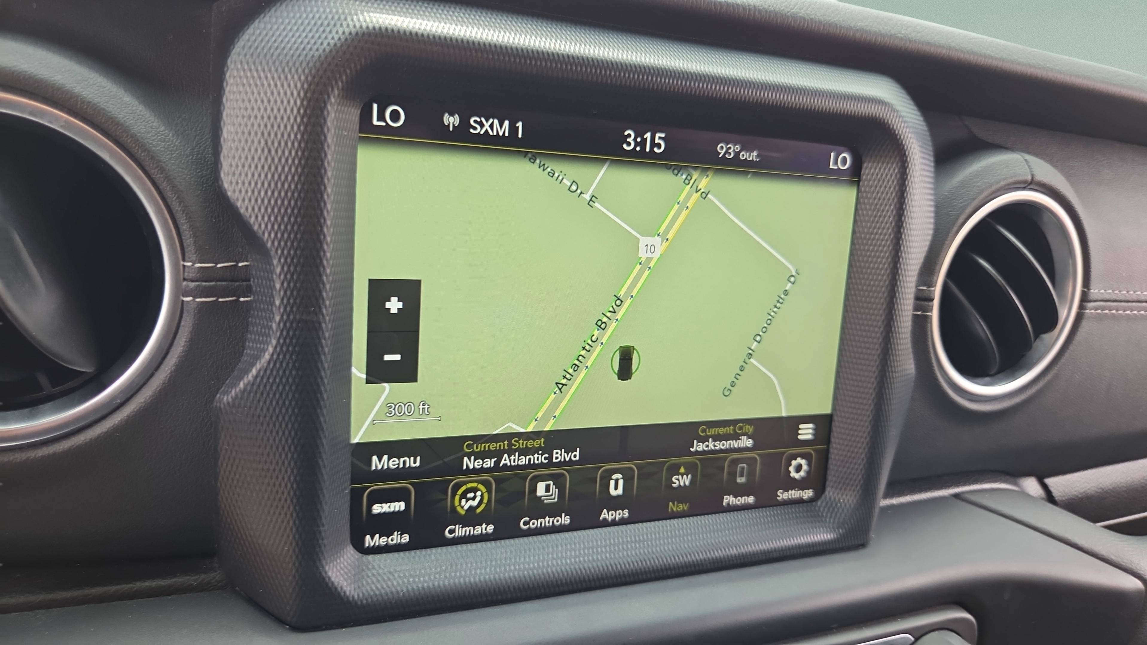 Used 2023 Jeep Wrangler Unlimited Sahara AWD/4WD image 18