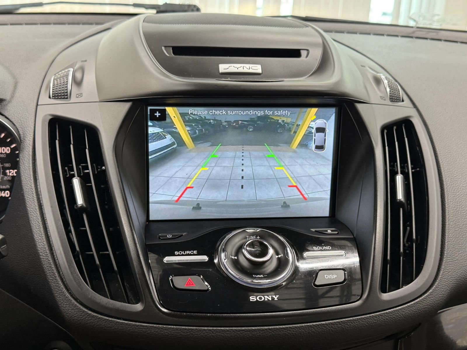 Used 2017 Ford Escape Titanium w/ Equipment Group 301A AWD/4WD image 34