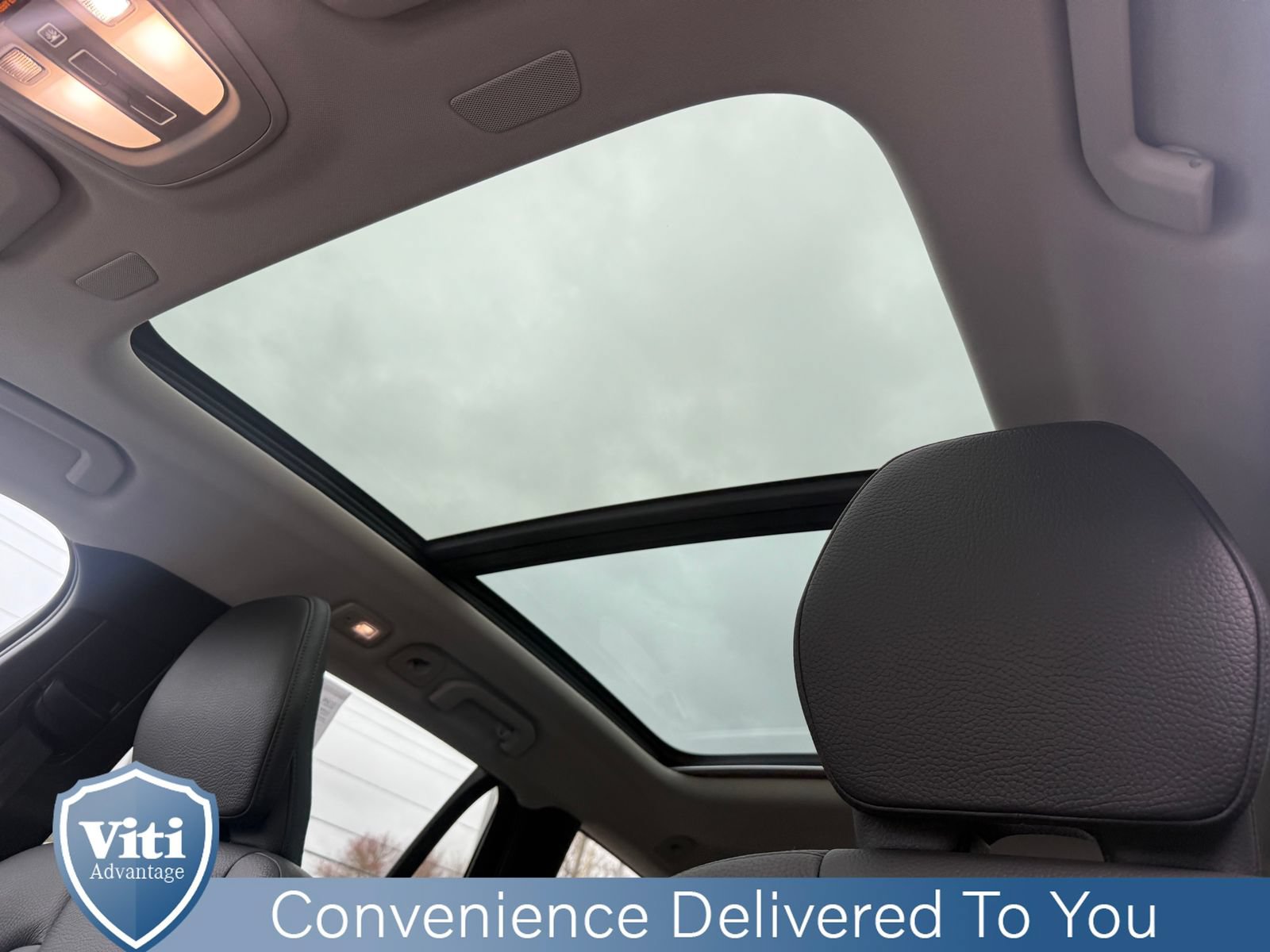 Used 2025 Volvo V60 B5 Cross Country Plus AWD/4WD image 19