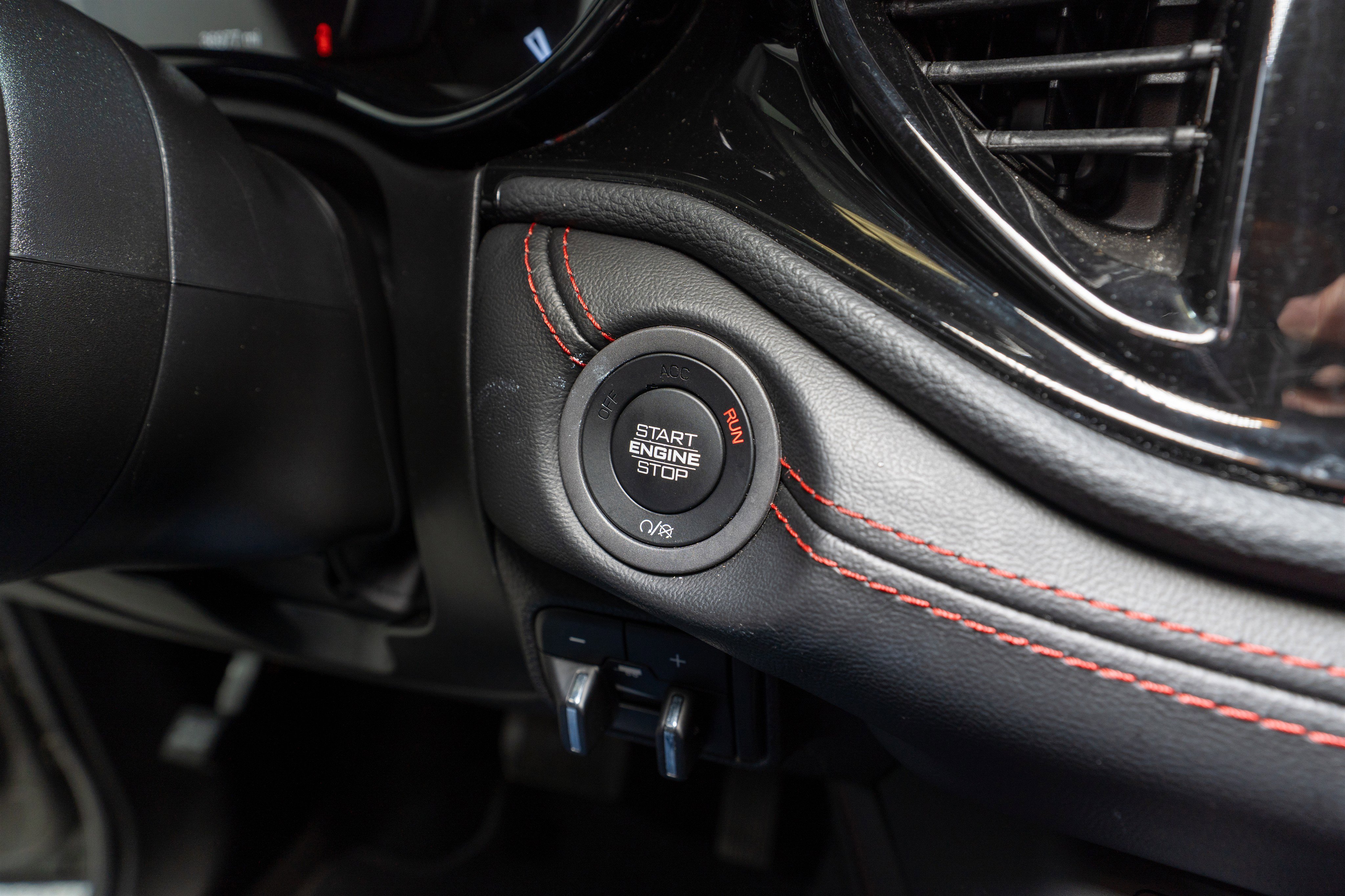 Used 2024 Dodge Durango GT image 27