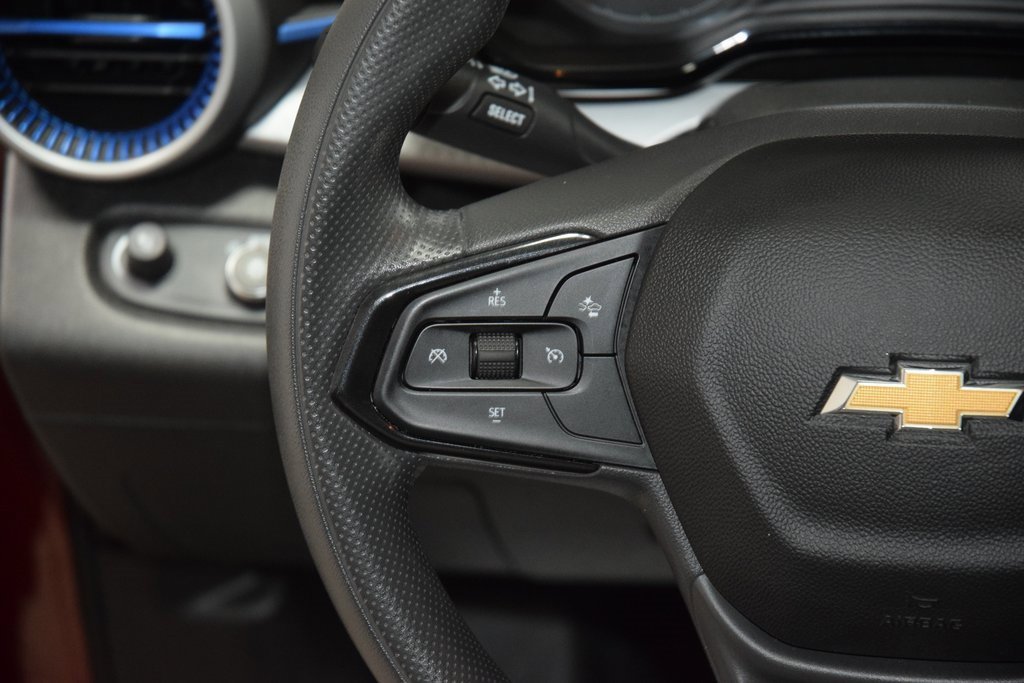 Certified 2024 Chevrolet Trax LS w/ Driver Confidence Package image 31