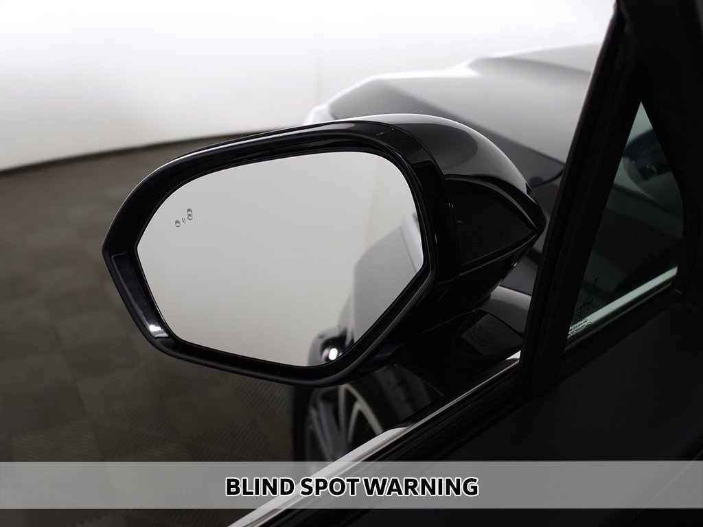 Used 2023 Lincoln Corsair AWD image 6