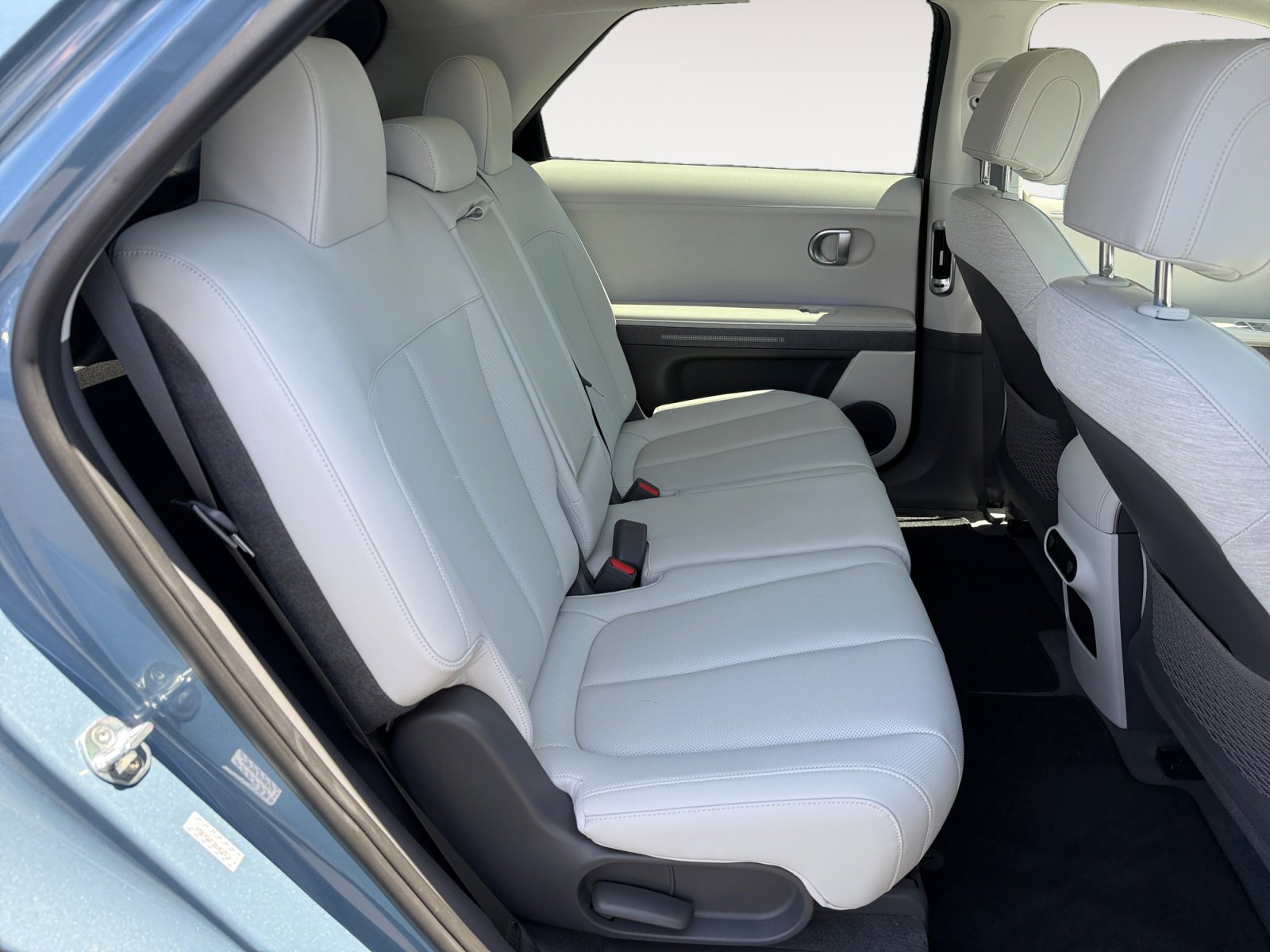 Used 2022 Hyundai Ioniq 5 SEL w/ Cargo Package AWD/4WD image 18