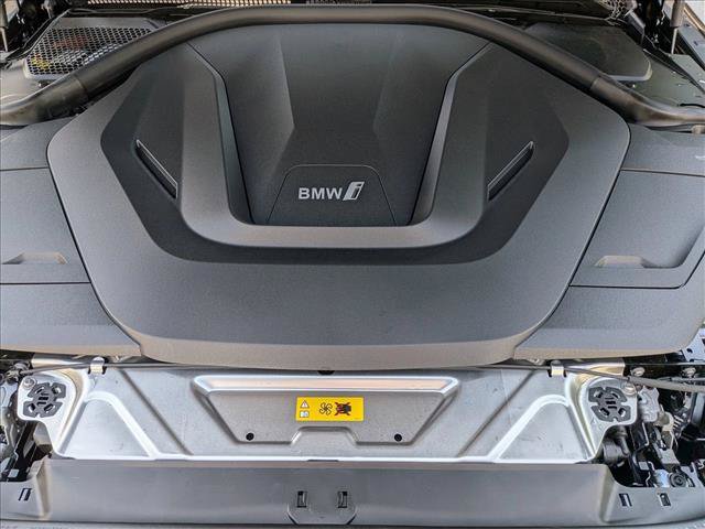 Used 2026 BMW i4 eDrive40 w/ M Sport Package RWD image 17