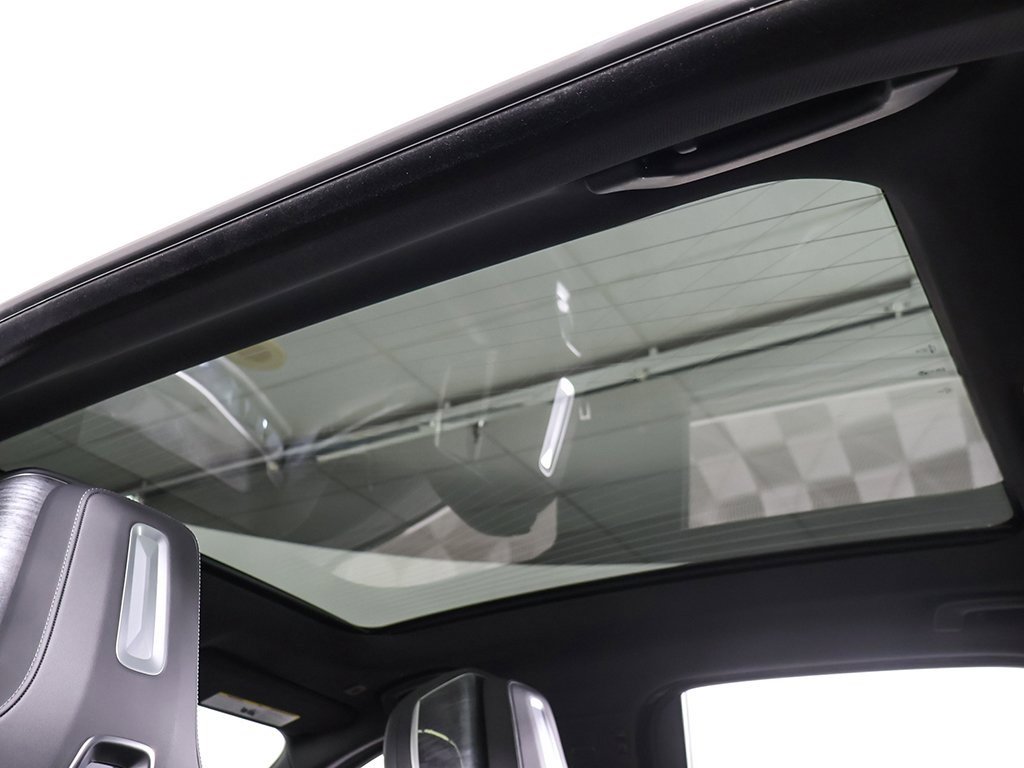 Used 2023 BMW 760i xDrive w/ Parking Assistance Package image 23