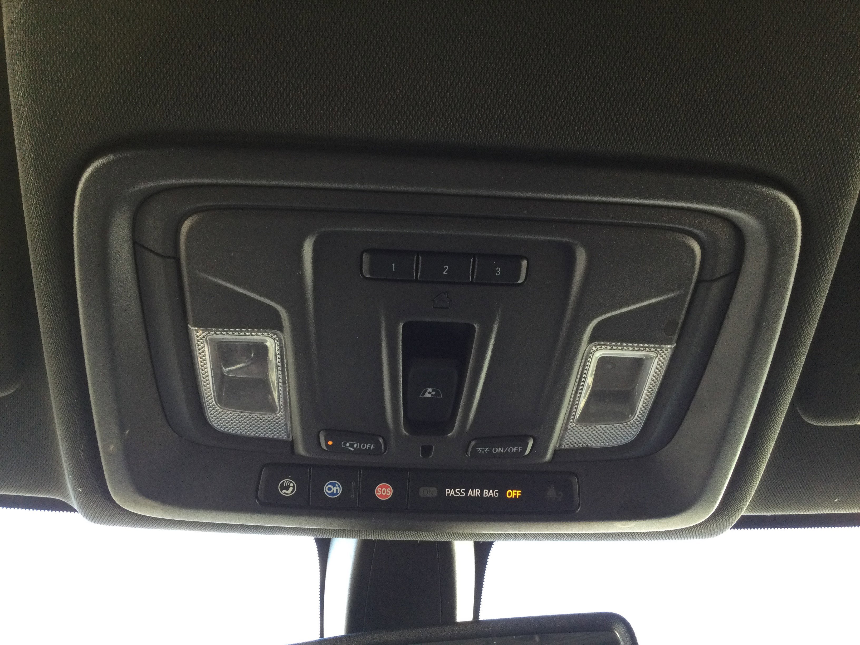 Used 2022 Chevrolet Silverado 1500 High Country w/ Z71 Off-Road Package image 11