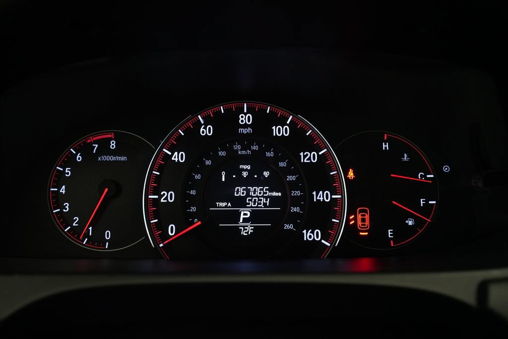 Used 2017 Honda Accord Sport Special Edition image 2