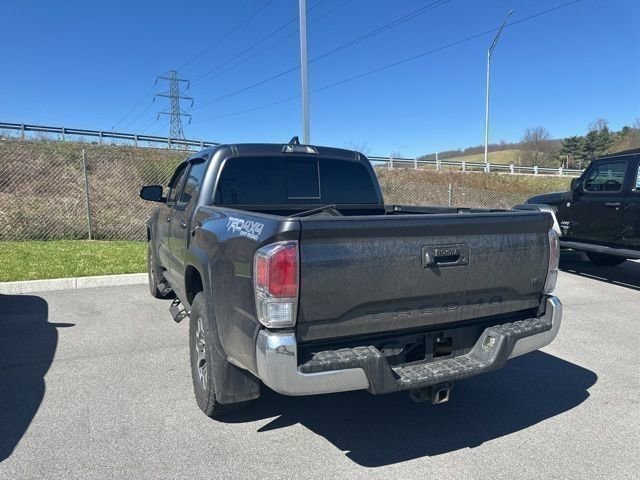 Used 2022 Toyota Tacoma TRD Off-Road w/ Black Out Package (TMS) image 23