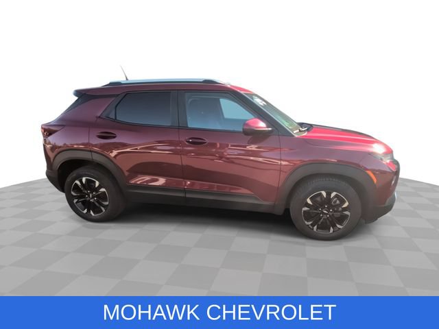 Certified 2021 Chevrolet TrailBlazer LT w/ Convenience Package FWD image 9