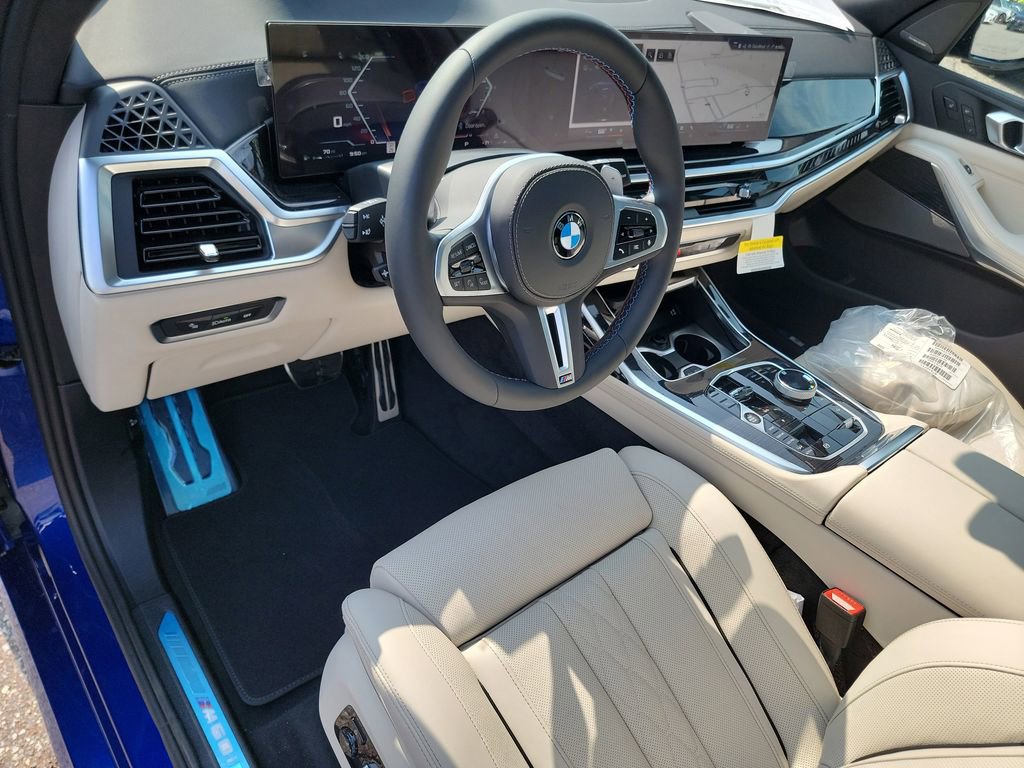 New 2026 BMW X7 M60i image 9