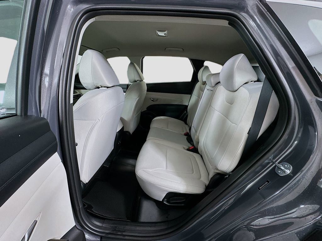 New 2026 Hyundai Tucson SE image 16