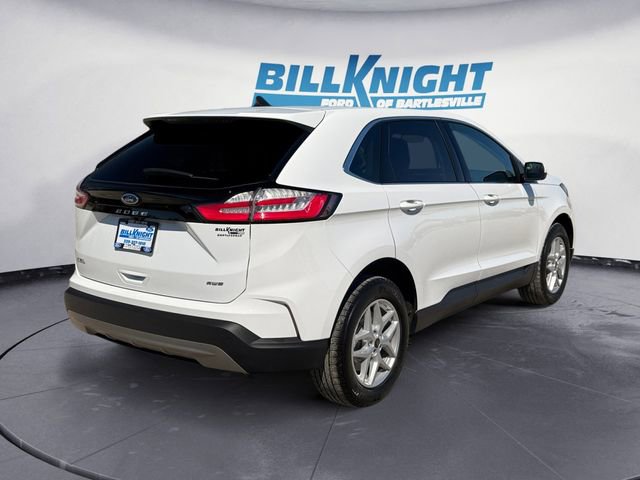 Used 2024 Ford Edge SEL w/ Convenience Package image 5