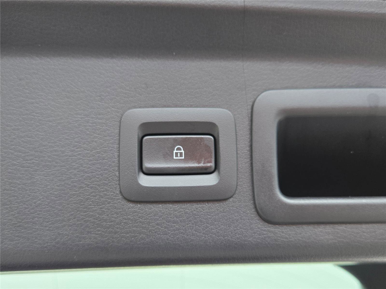 Used 2023 MAZDA CX-30 AWD 2.5 S w/ Preferred Package image 15