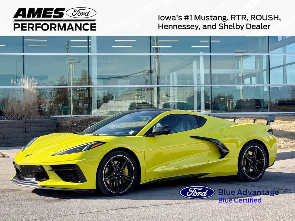 Used 2021 Chevrolet Corvette Stingray Premium Cpe w/ Z51 Performance Package image 1