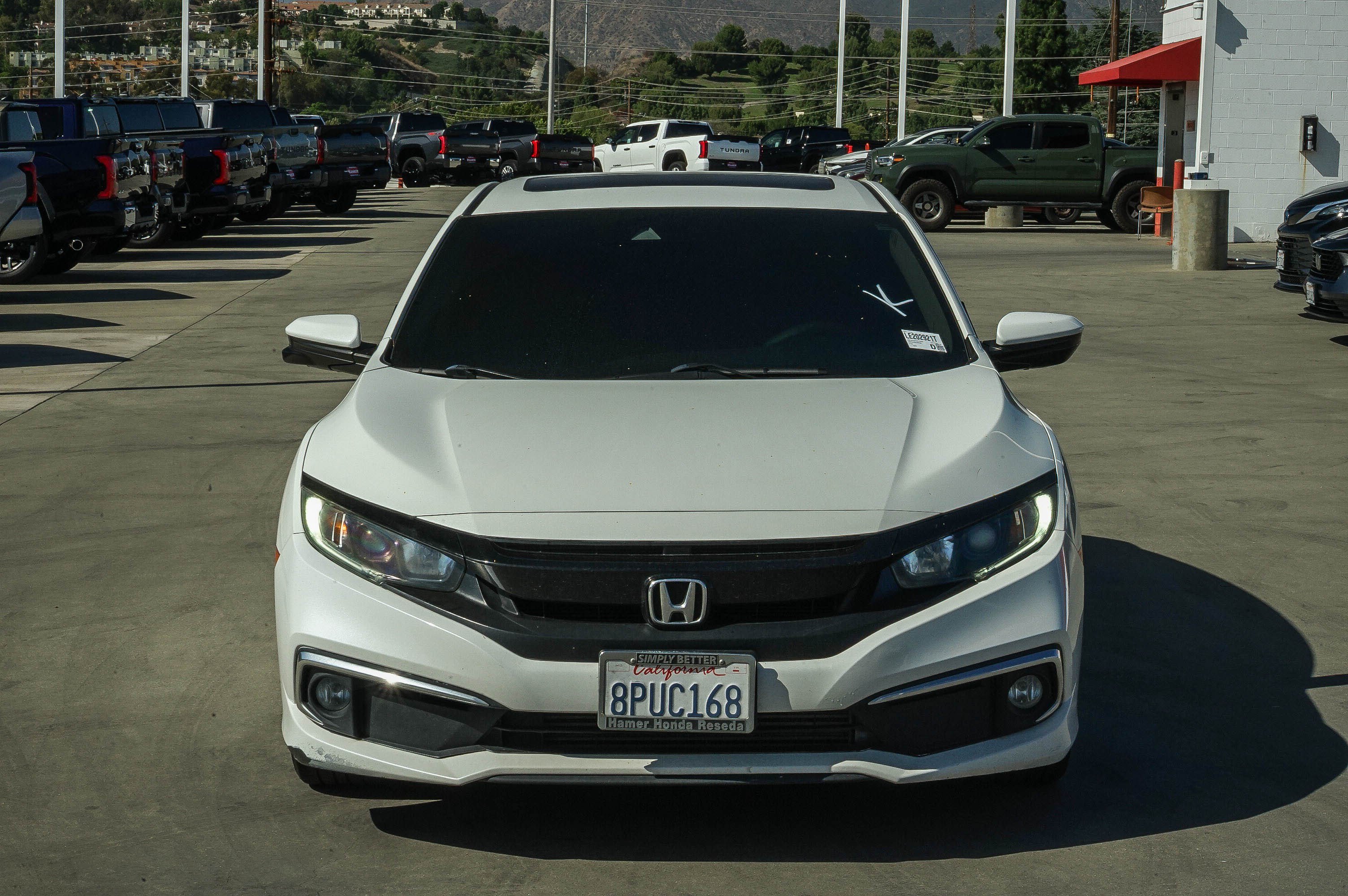 Used 2020 Honda Civic EX image 2