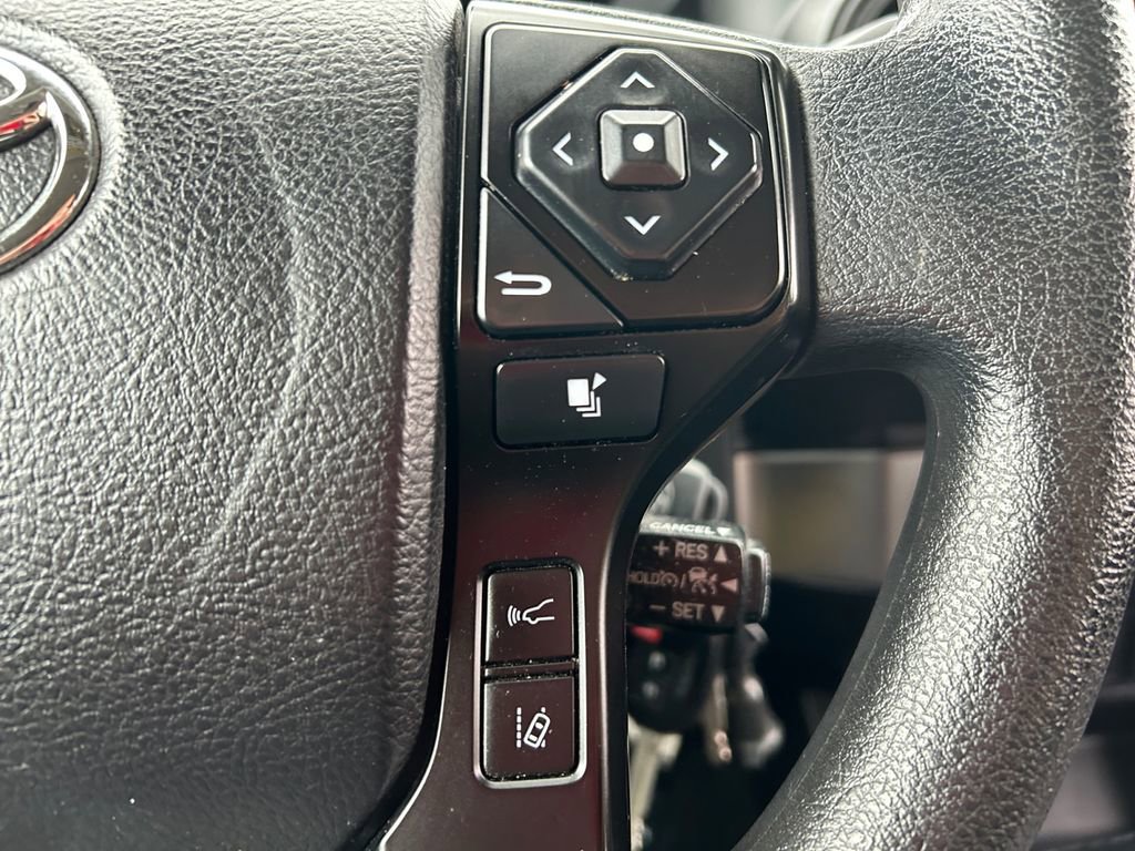 Used 2021 Toyota Tacoma SR AWD/4WD image 21