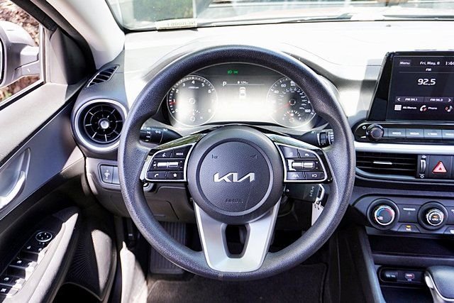 Used 2023 Kia Forte LXS FWD image 18