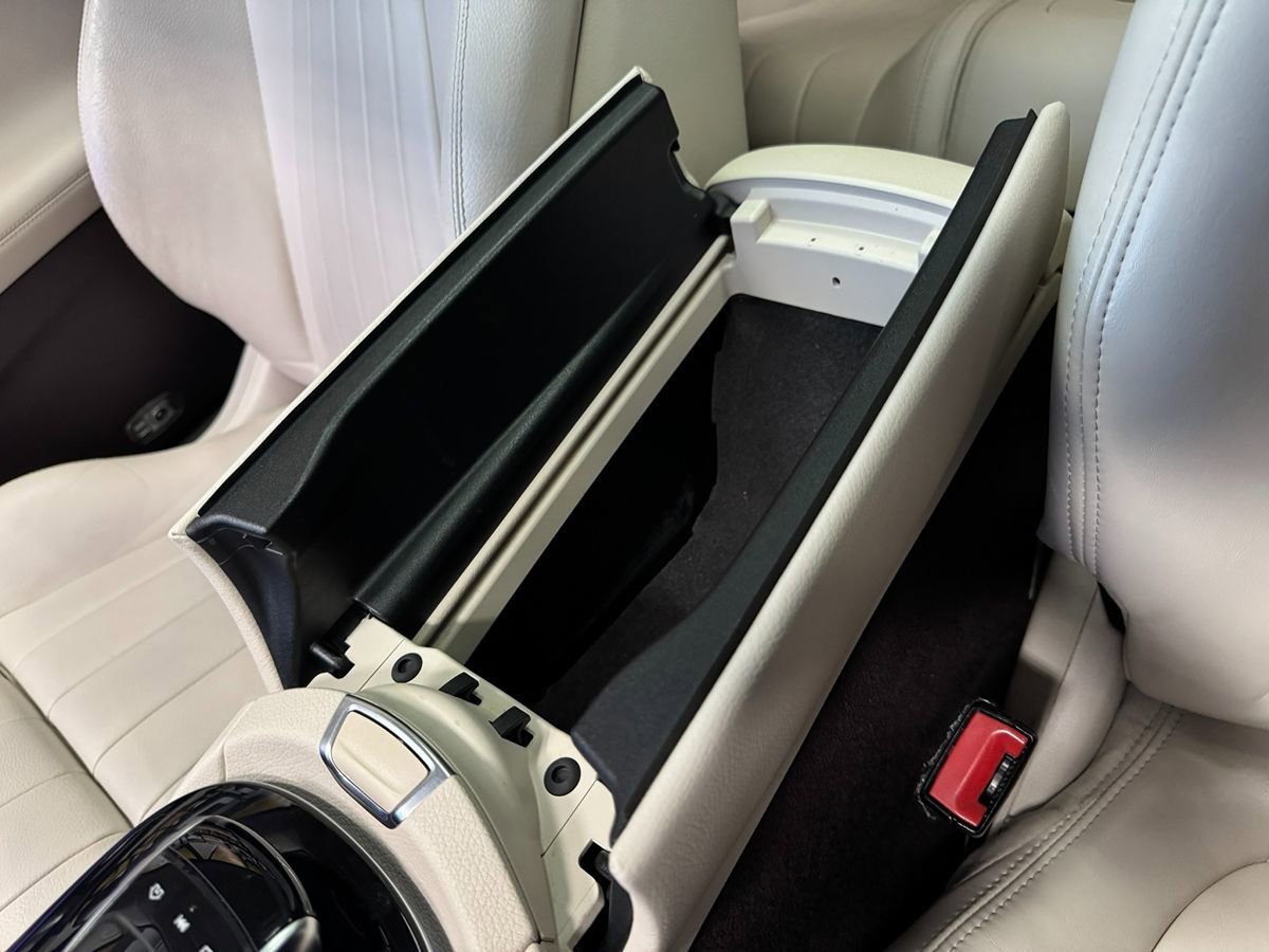 Used 2018 Mercedes-Benz E 400 4MATIC Coupe image 43