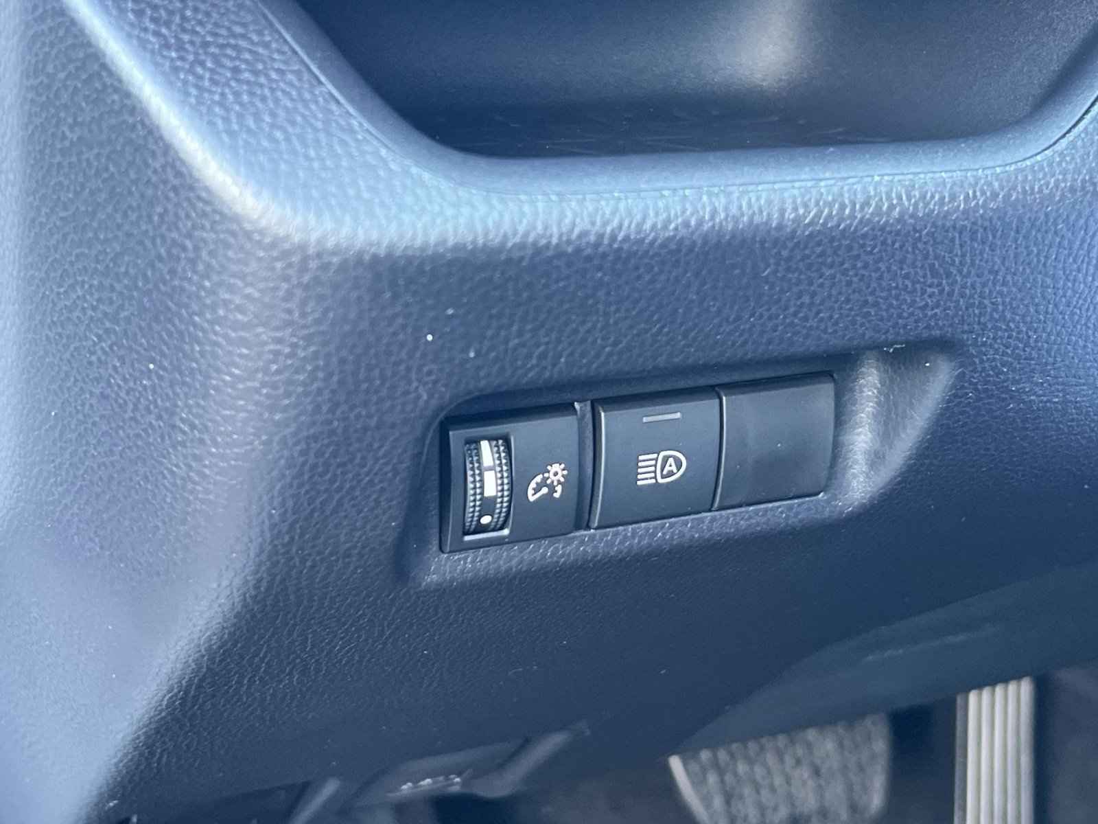 New 2025 Toyota RAV4 LE image 23