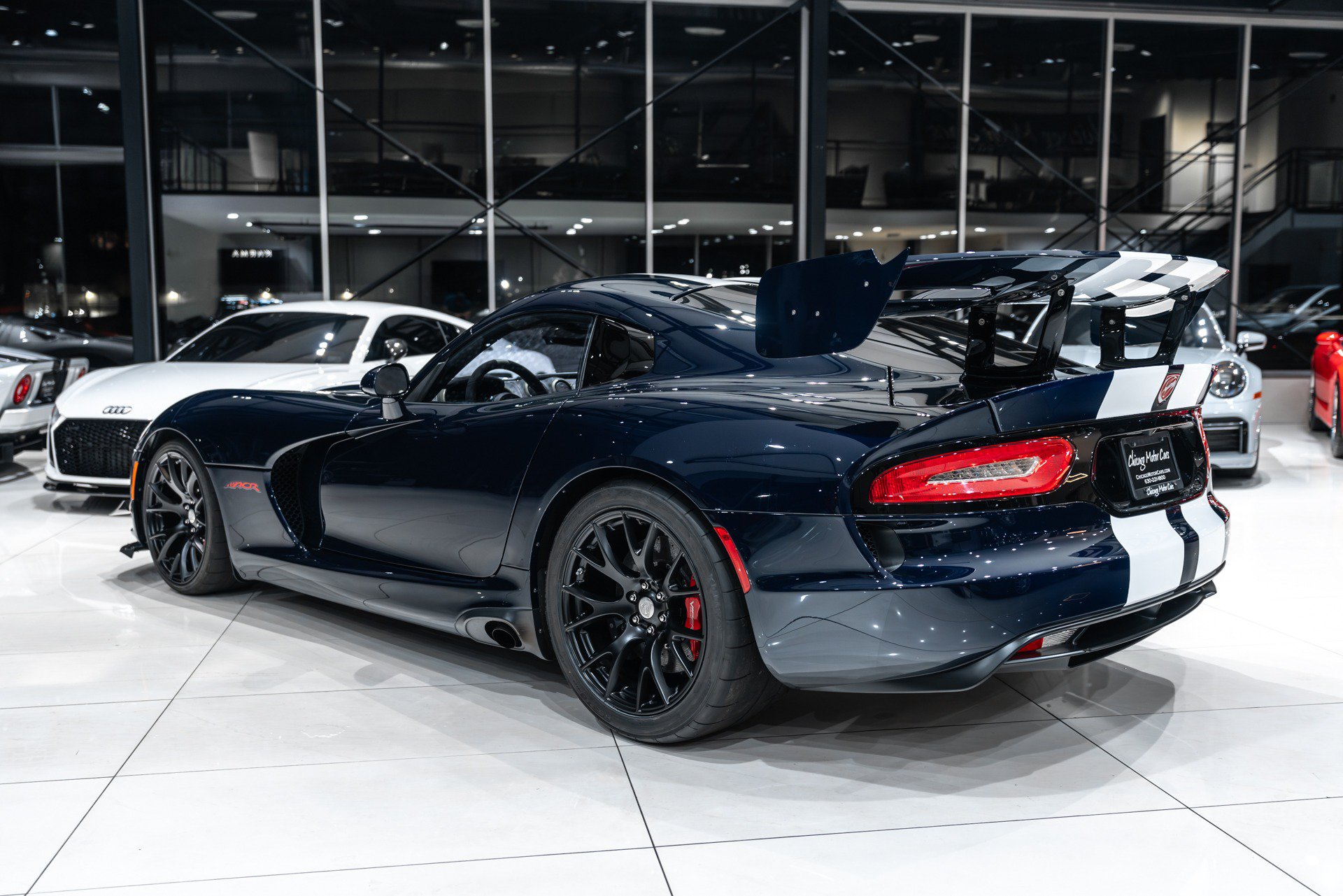 Used 2016 Dodge Viper ACR RWD image 3