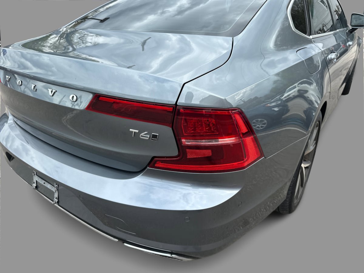 Used 2017 Volvo S90 T6 Momentum w/ Vision Package AWD/4WD image 32