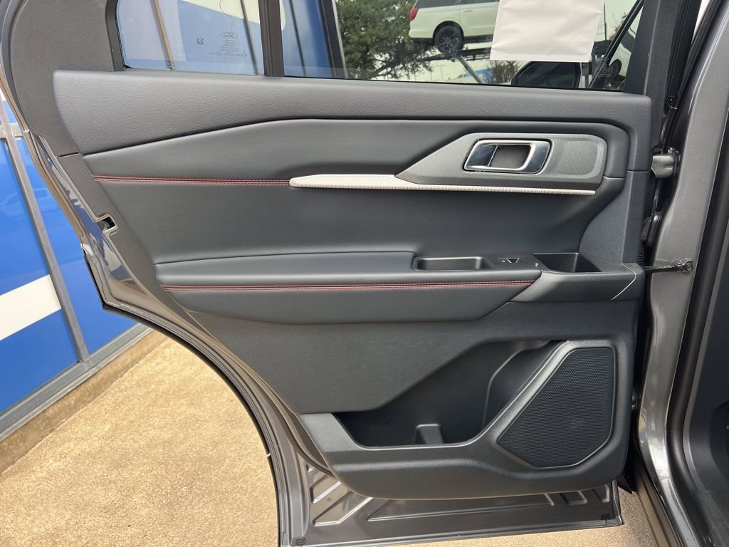 New 2026 Ford Explorer ST-Line w/ Premium Package image 10