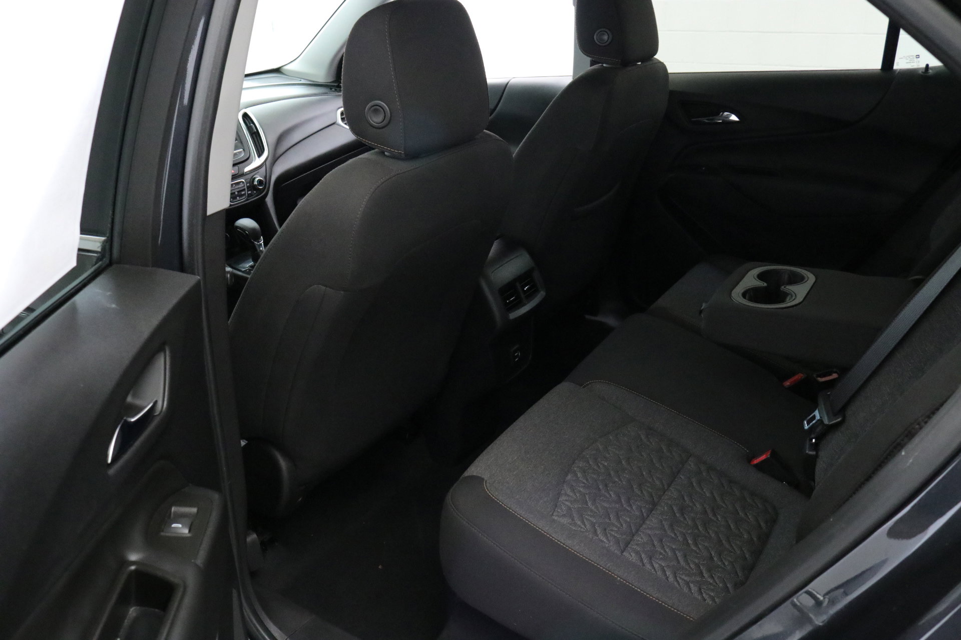 Used 2023 Chevrolet Equinox LT image 24