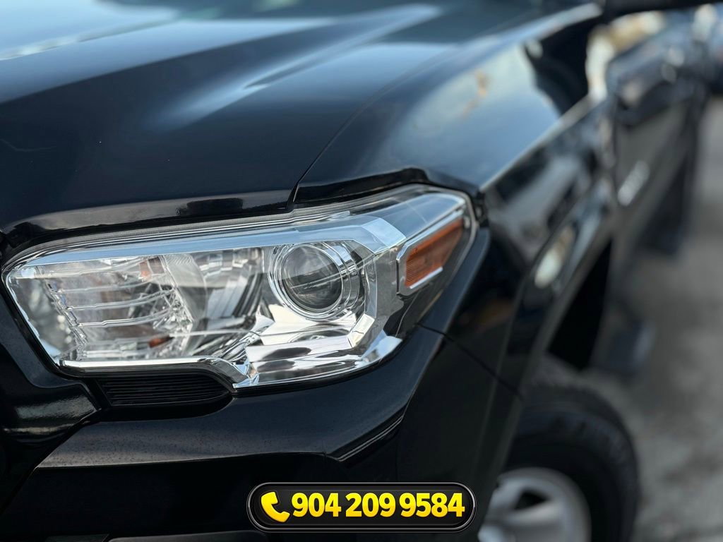 Used 2021 Toyota Tacoma SR5 image 11