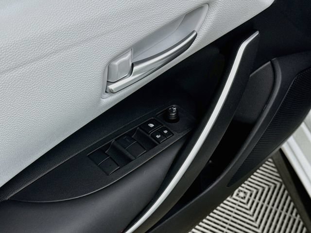 Used 2024 Toyota Corolla SE FWD image 18